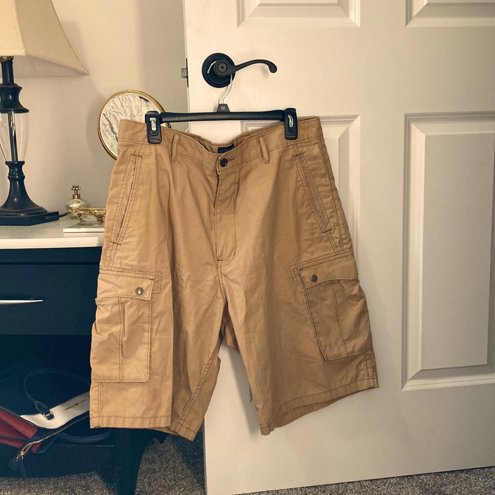 Mens Levi’s cargo shorts